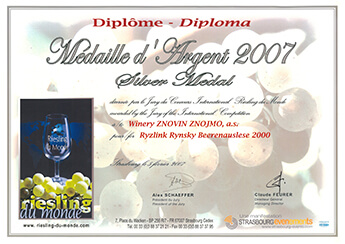 RIESLING DU MONDE 2007